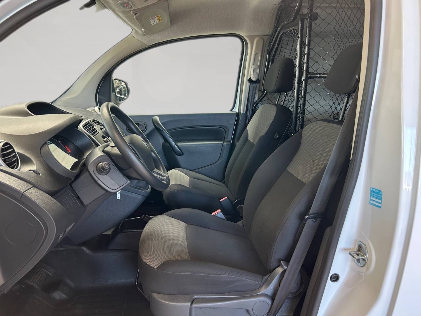 Fahrzeugabbildung Renault KANGOO E-TECH 2-Sitzer (Selection) mit Batteriek