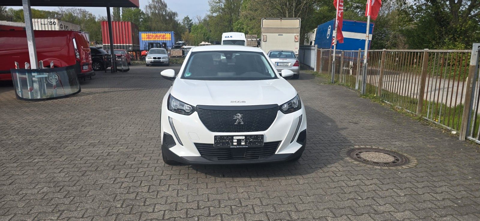 PEUGEOT 2008