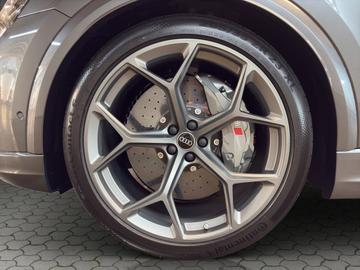 2026 AUDI RSQ8 缩略图 18