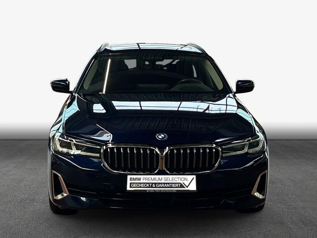 BMW 530e xDrive Touring Aut. Luxury Line, AHK, PD