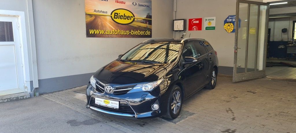 Toyota Auris Touring Sports