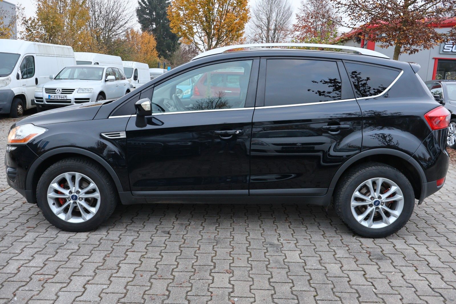 Fahrzeugabbildung Ford Kuga Titanium