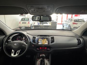 KIA Sportage - 12
