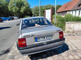 Opel Vectra 1.8i GL GL - Opel Vectra: Gl