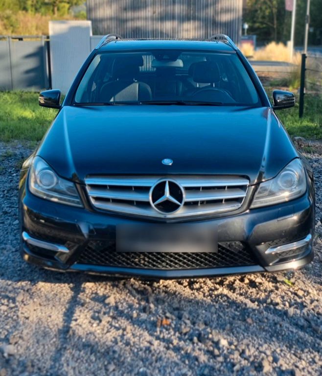 Image of Mercedes-Benz C 220