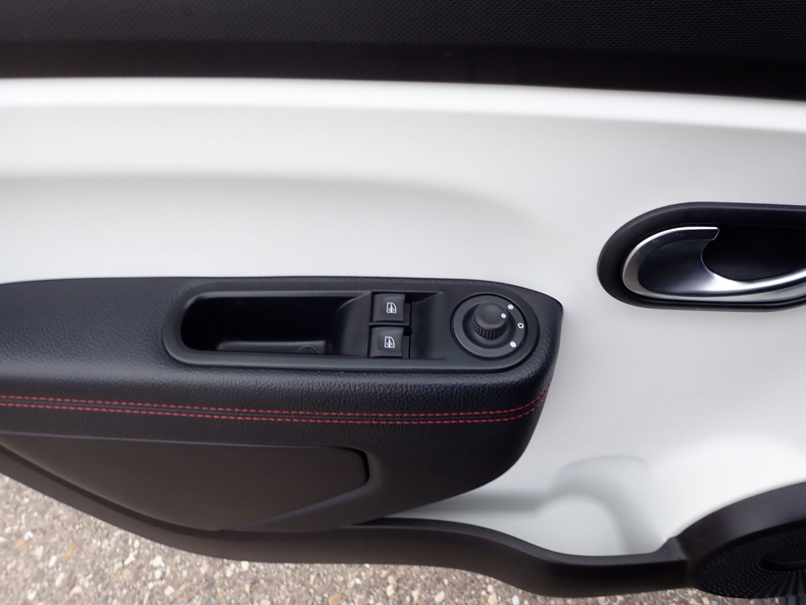 Fahrzeugabbildung Renault Twingo Intens