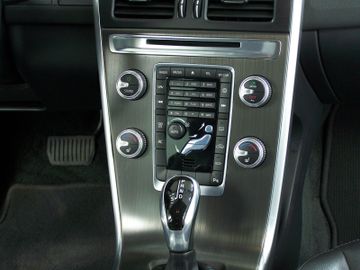 Volvo XC60 - 11