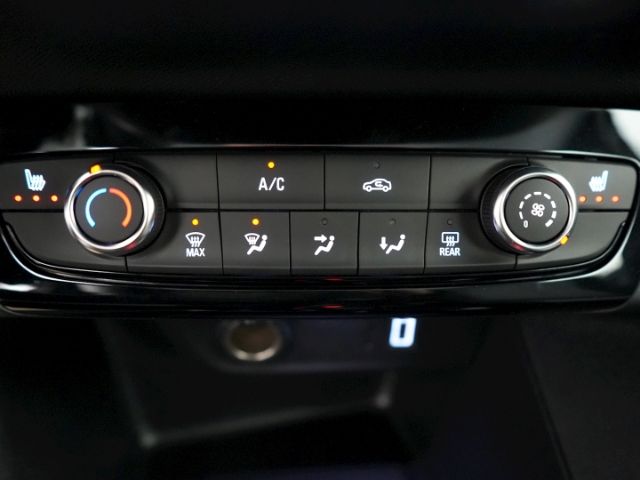 Corsa F FACELIFT EDITION AT+LED+RÜCKFAHRKAMERA+S