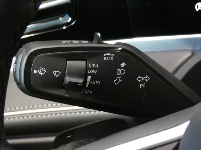 Passat Variant 1.5 TSI eHybrid Elegance AHK