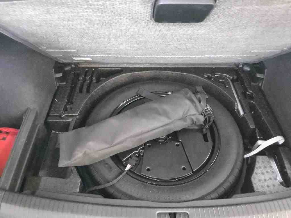 Volkswagen Tiguan - Bild 7