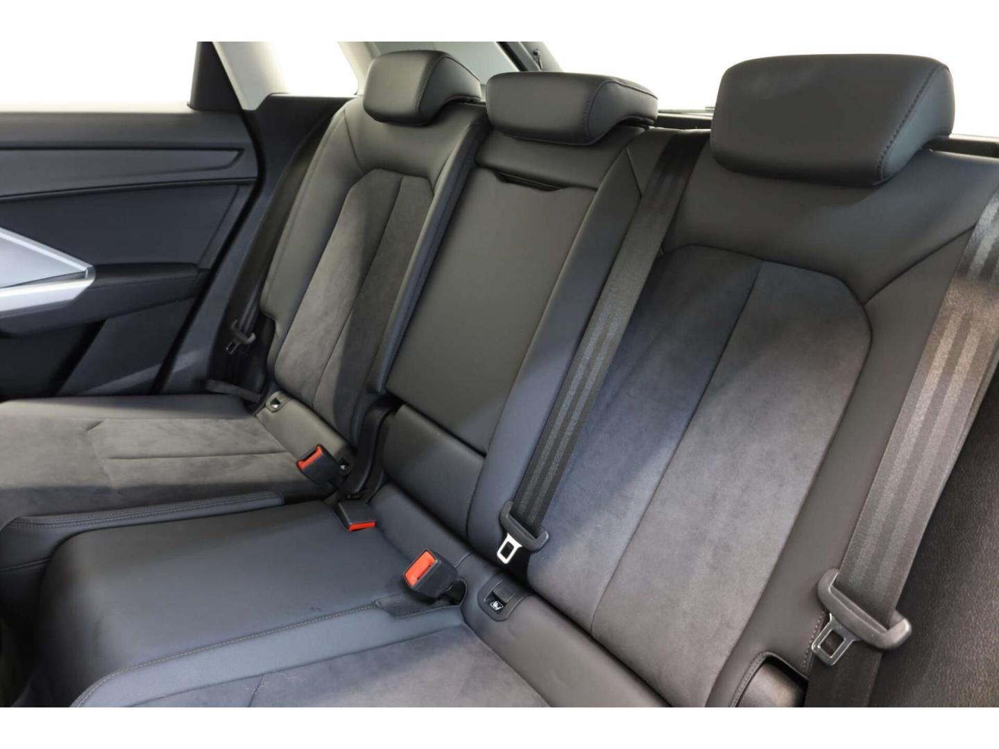 Audi Q3 35 TDI, миниатюра 11
