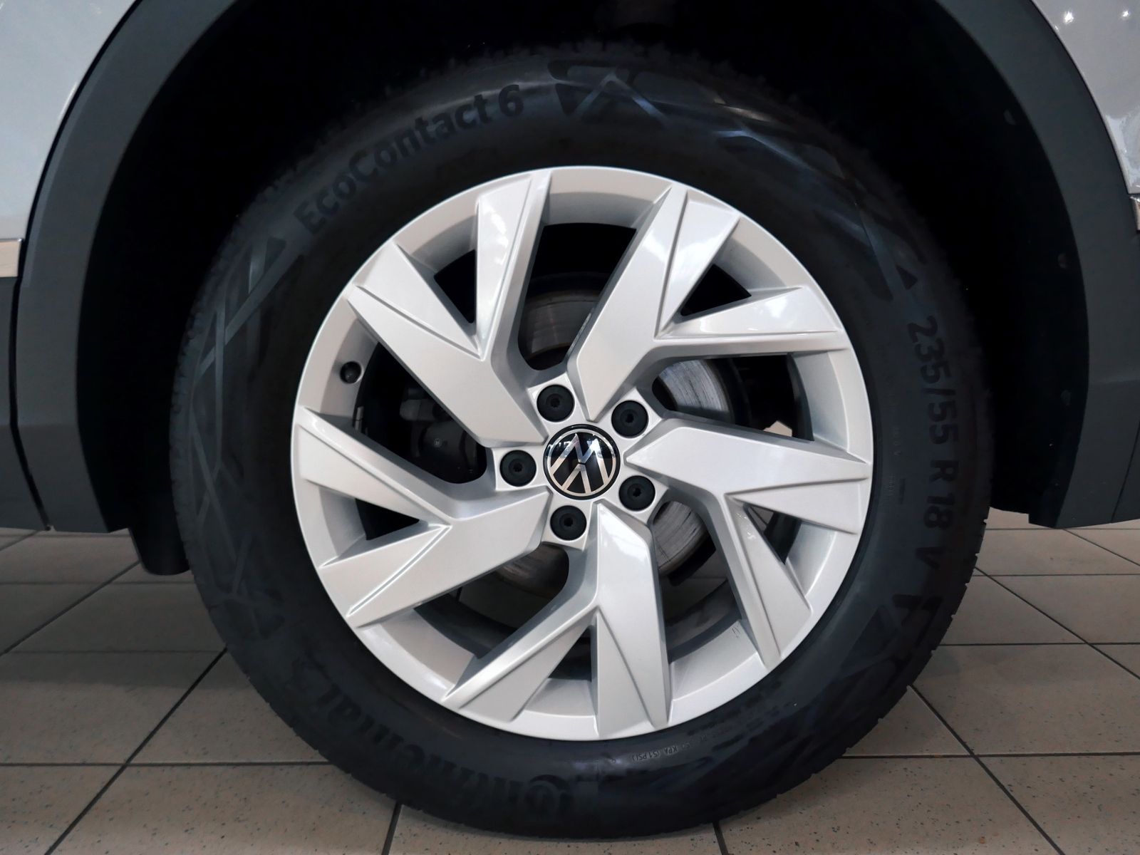 Fahrzeugabbildung Volkswagen Tiguan Allspace Life 2.0 TDI | LED AHK ACC