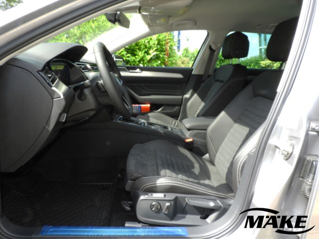 Passat Variant Elegance 2.0 TSI OPF DSG AHZV RFK