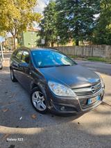 Opel Astra 1.7 CDTI 110CV ecoFLEX Station Wagon  - Opel Astra aus 2009 mit Diesel-Antrieb: Kombi, 1.7