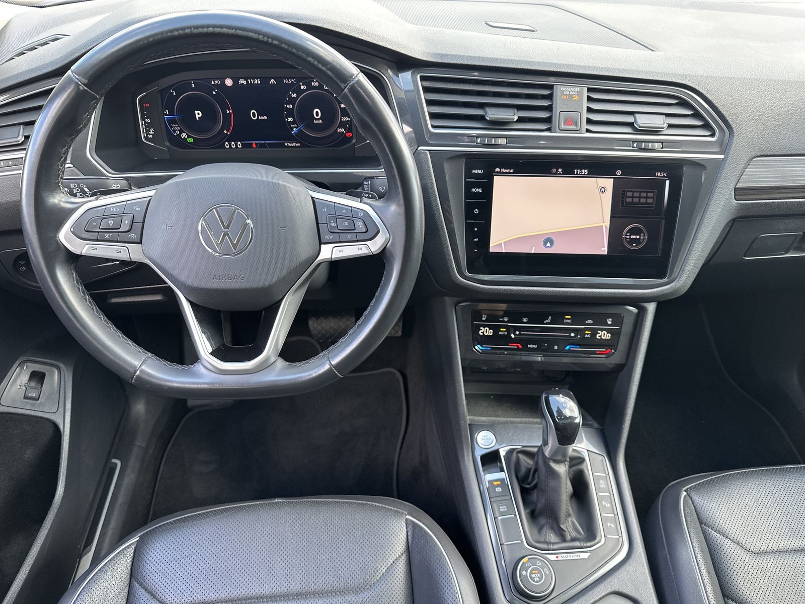Fahrzeugabbildung Volkswagen Tiguan Allspace Elegance 4M NAV+LED+PANO+AHK+ACC