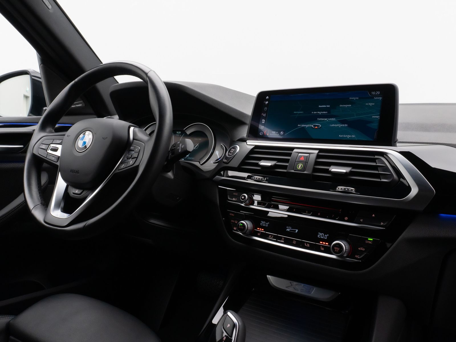 Fahrzeugabbildung BMW X3 xD20d xLine Kamera HUD H/K Komfort Sport 19"