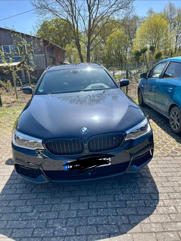 BMW 540d xDrive Touring A -