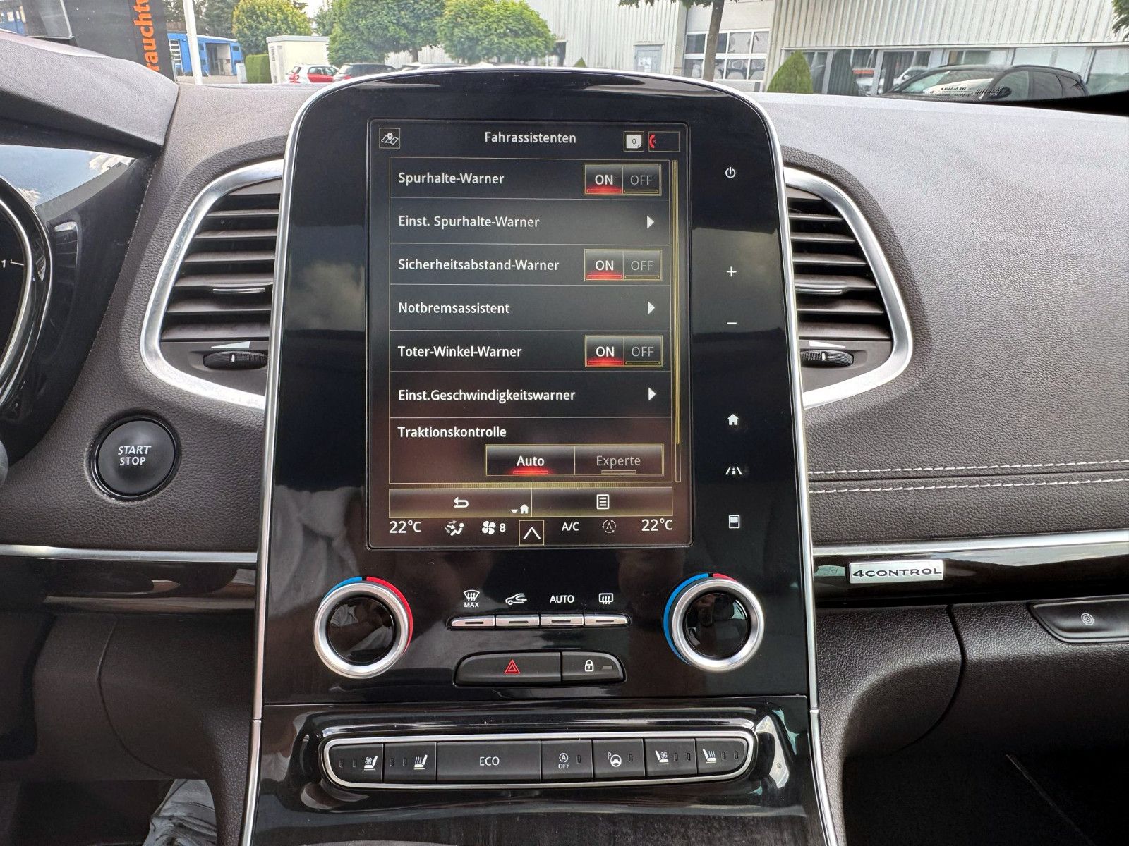 Fahrzeugabbildung Renault Espace V Initiale Paris 2.0 dCi LED ACC KAM AHK