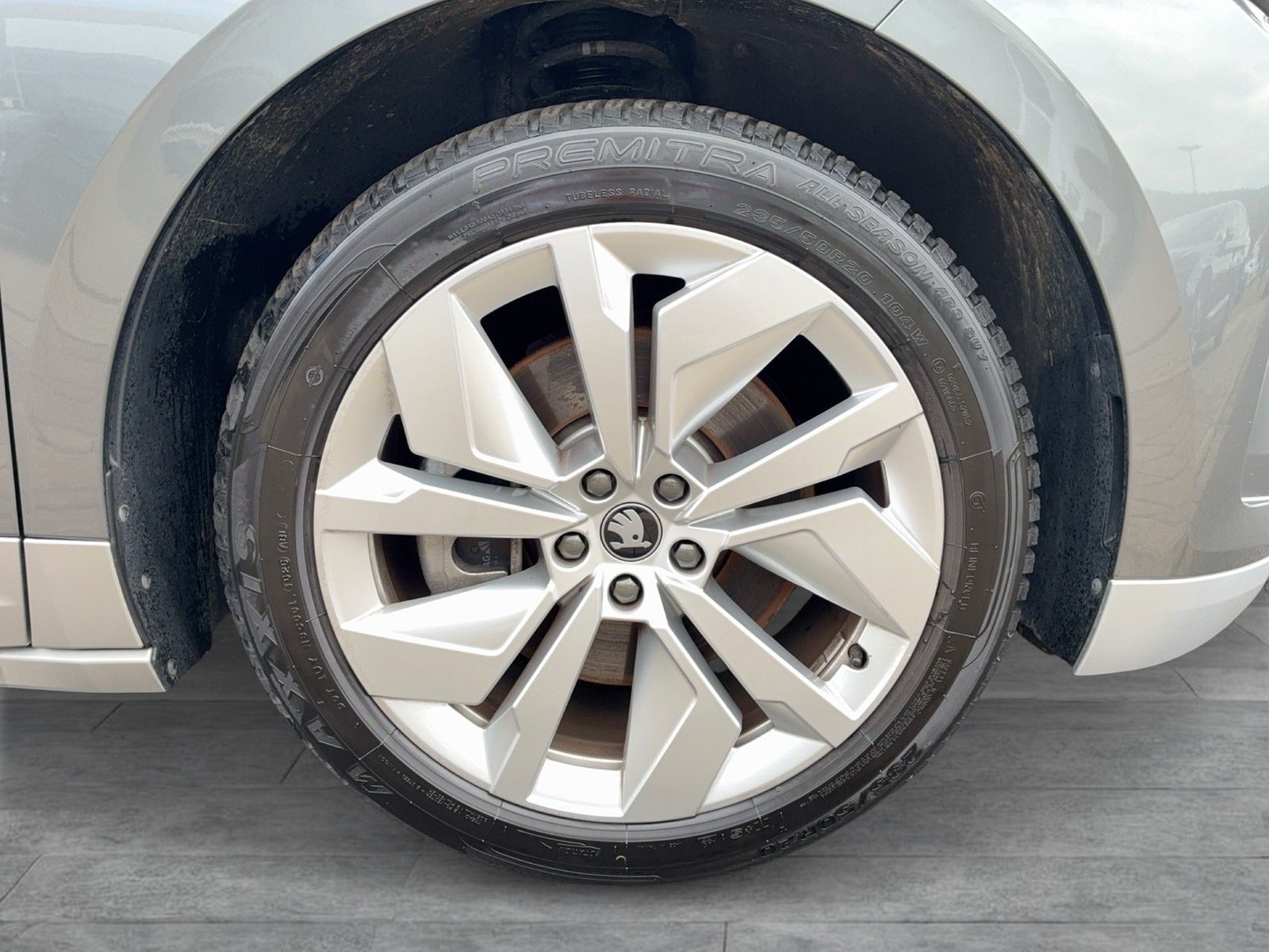 Skoda Enyaq - Bild 8