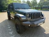 Jeep Wrangler Unlimited Rubicon 4XE  SkyOneT. - UMBAU - Jeep Wrangler Rubicon mit Hybrid-Antrieb (Benzin/Elektro)
