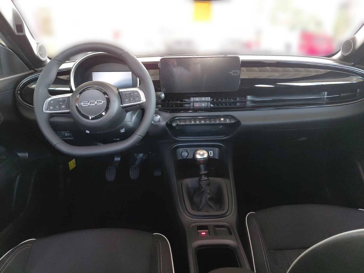 Fiat 600 1.2 Turbo 74 kW Street SHZ PDC LED Apple Car