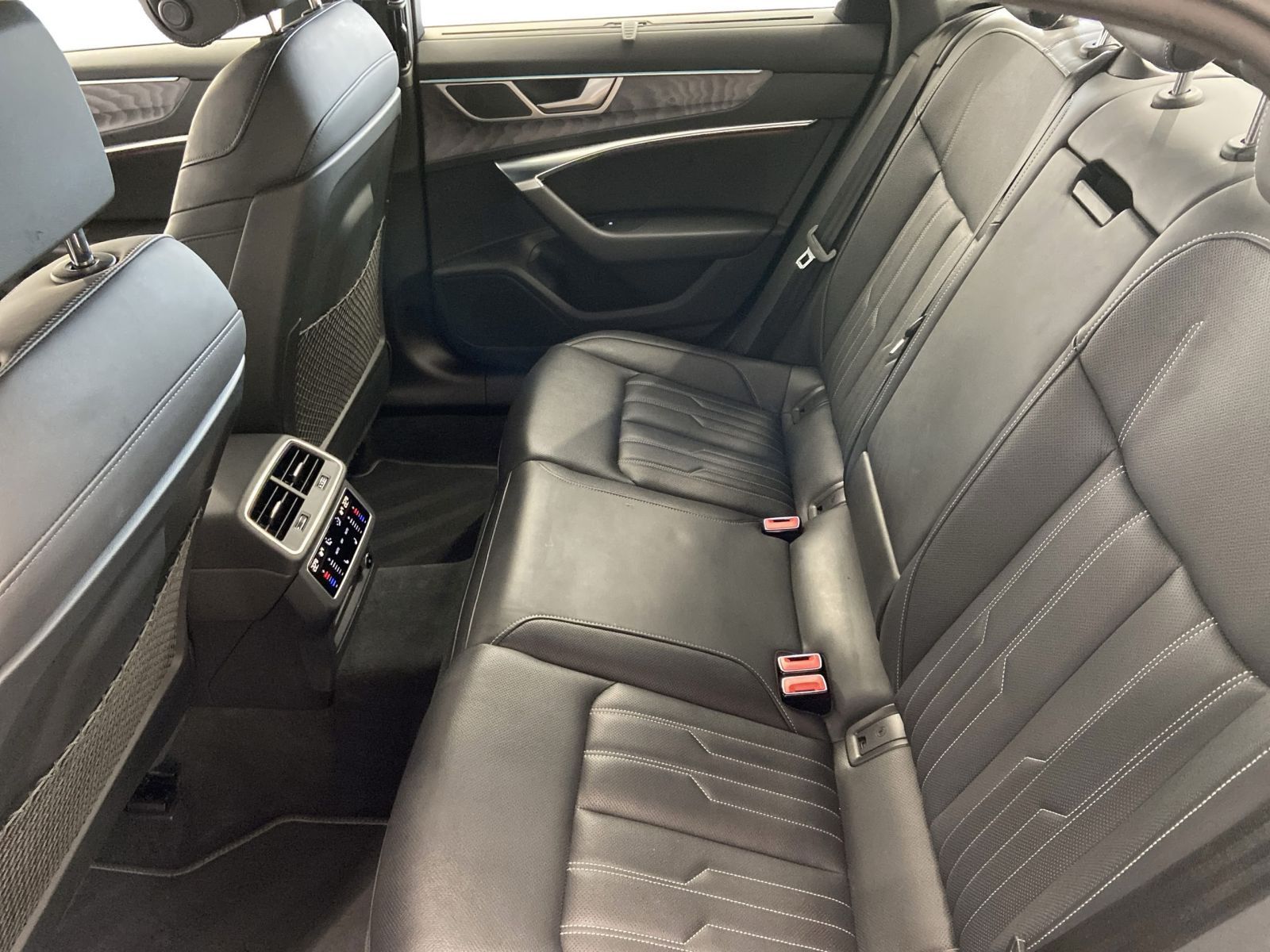Audi A6 - Bild 8