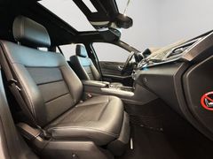 MERCEDES-BENZ E 350  Avantgarde 4Matic Edition Navi LED PDC