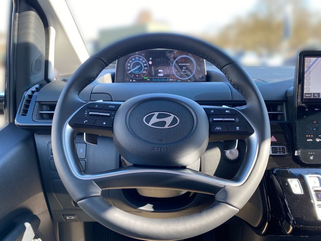 HYUNDAI Staria 1.6 T-GDI HEV Klima