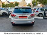 Hyundai ix35 Style 2WD 1 Hand Automatik Top Zustand - Hyundai ix35 mit Benzin-Antrieb: Geländewagen, Automatik