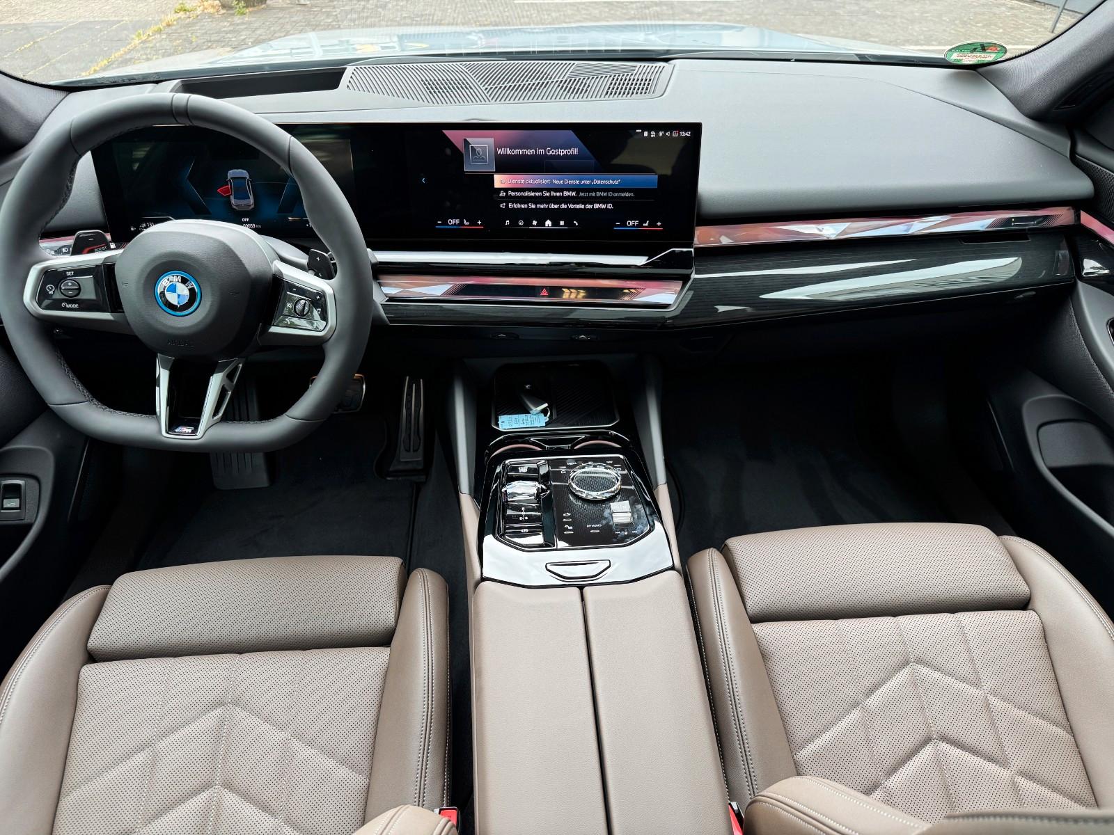 BMW 530 e xDrive M Sport Pro/Fond Entertainment/Pano
