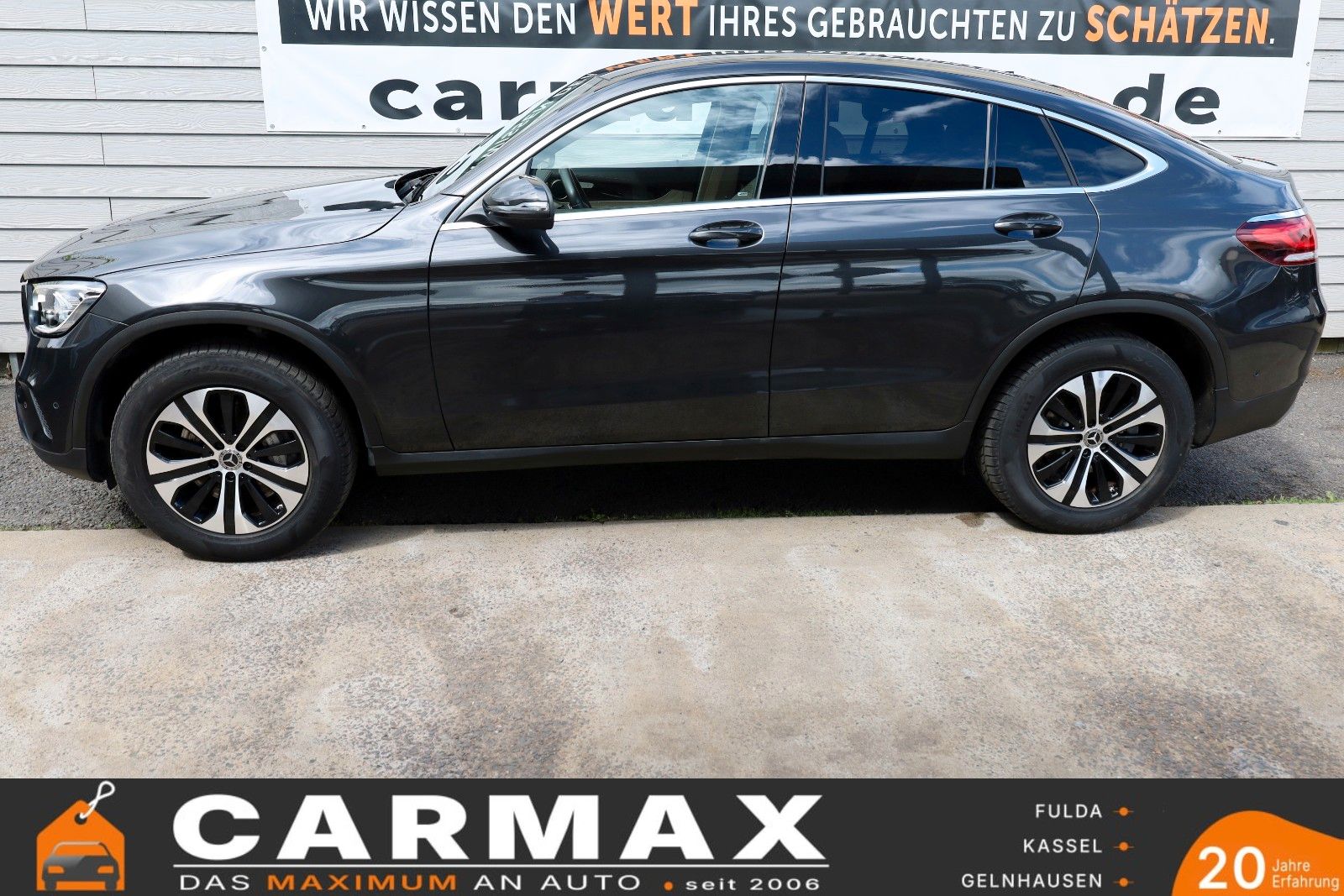 Fahrzeugabbildung Mercedes-Benz GLC 300e 4M Coupe,Sitzlüftung,Leder,Navi,Kamera