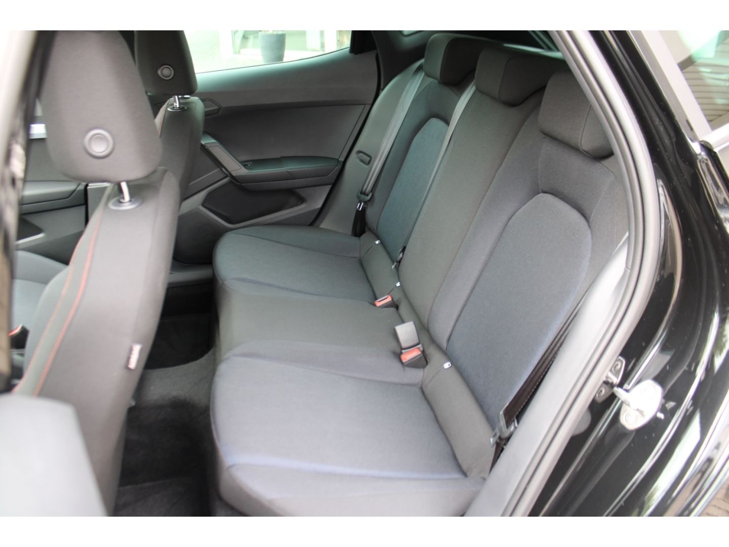 SEAT Ibiza 1.0 TSI FR LED Full Link PDC GRA Klimaauto - Image 7