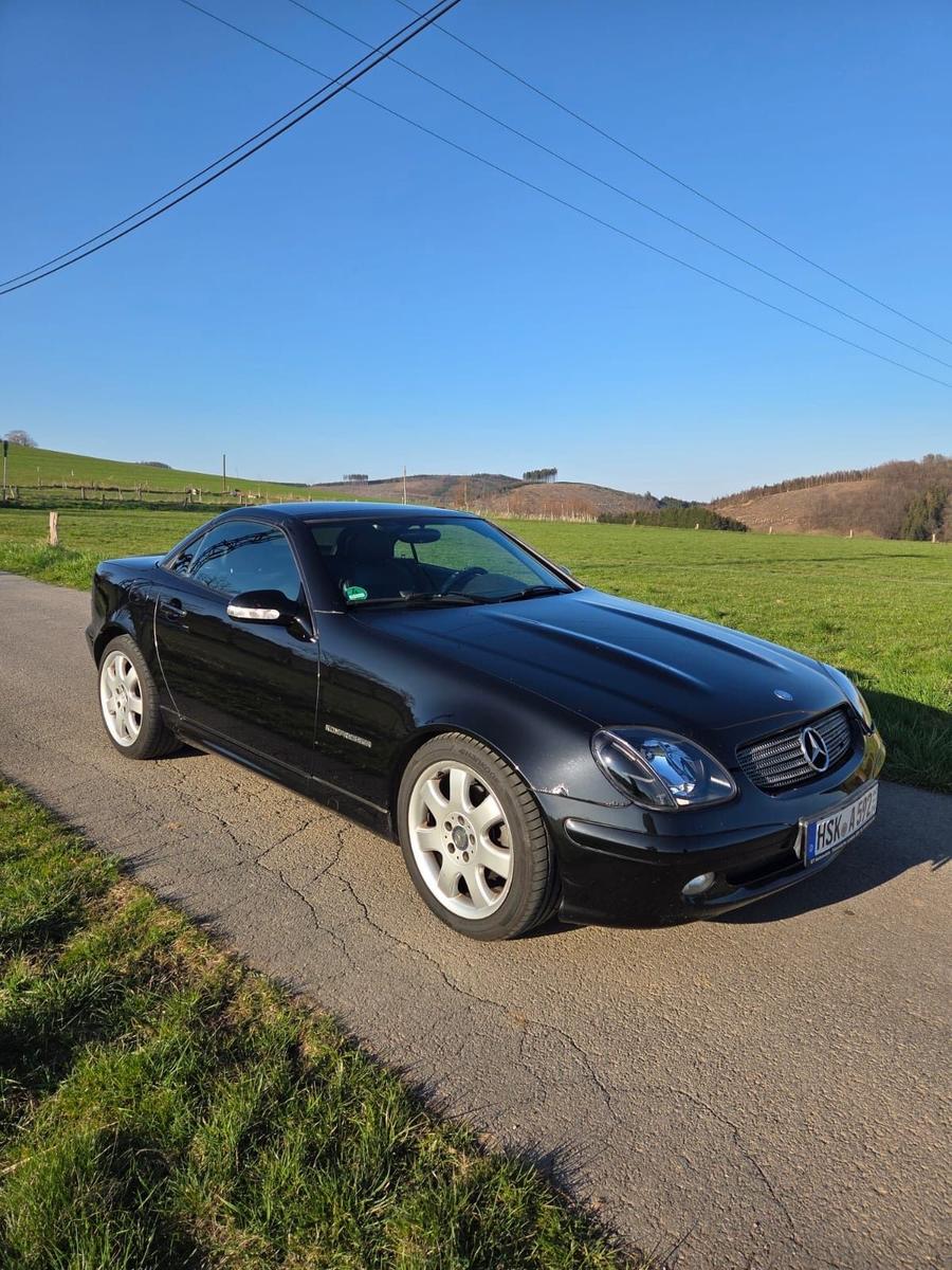 Mercedes-Benz SLK 200