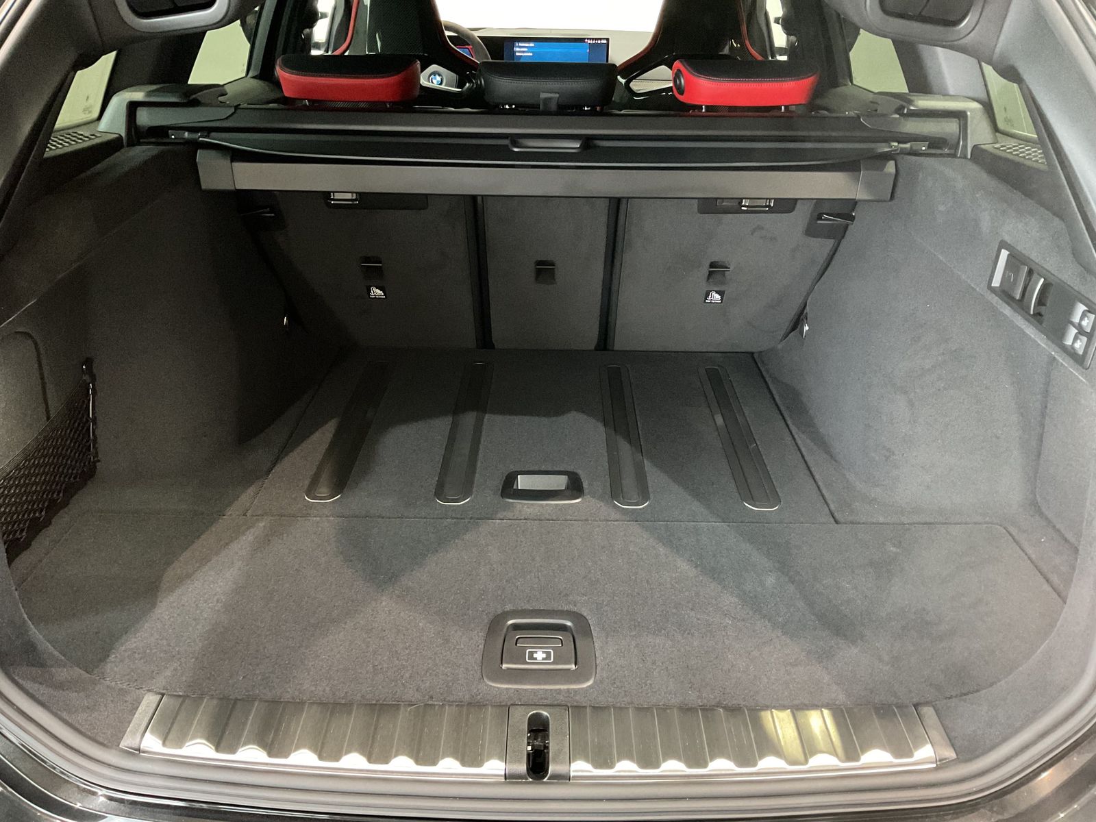 Fahrzeugeinzelansicht 15 Fahrzeugabbildung BMW M3 CS Sondermodell M Drivers P. HK HiFi DAB