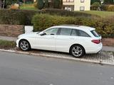 Mercedes-Benz C 220 d T Autom. -