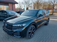 Touareg 3.0 TDI R-Line 4M BlackStyle*AHK*Pano*