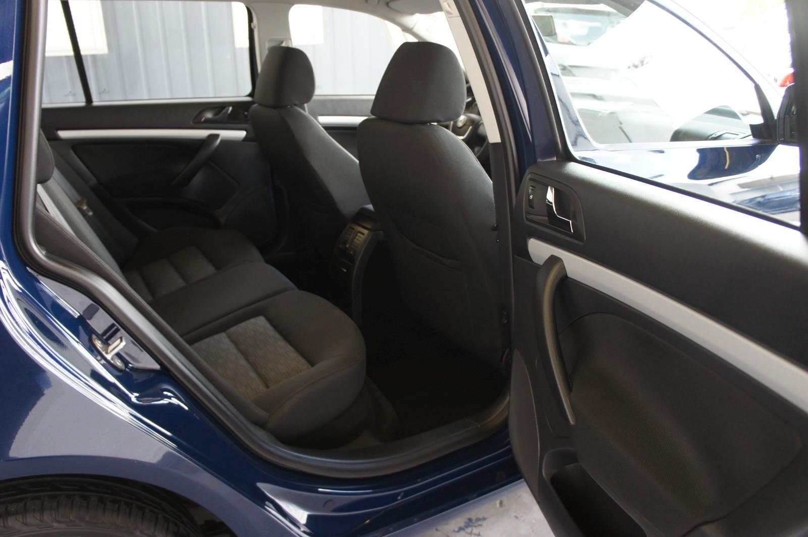 Skoda Octavia 2012 — photo 12