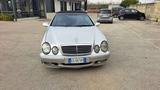Mercedes-Benz Mercedes-benz CLK 200 Kompressor Evo Cabrio Avan - graue Mercedes-Benz CLK 200