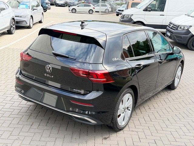 Volkswagen Golf - Bild 6