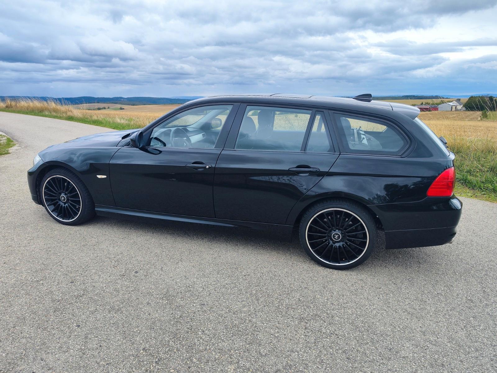 BMW 320 2012 — photo 8