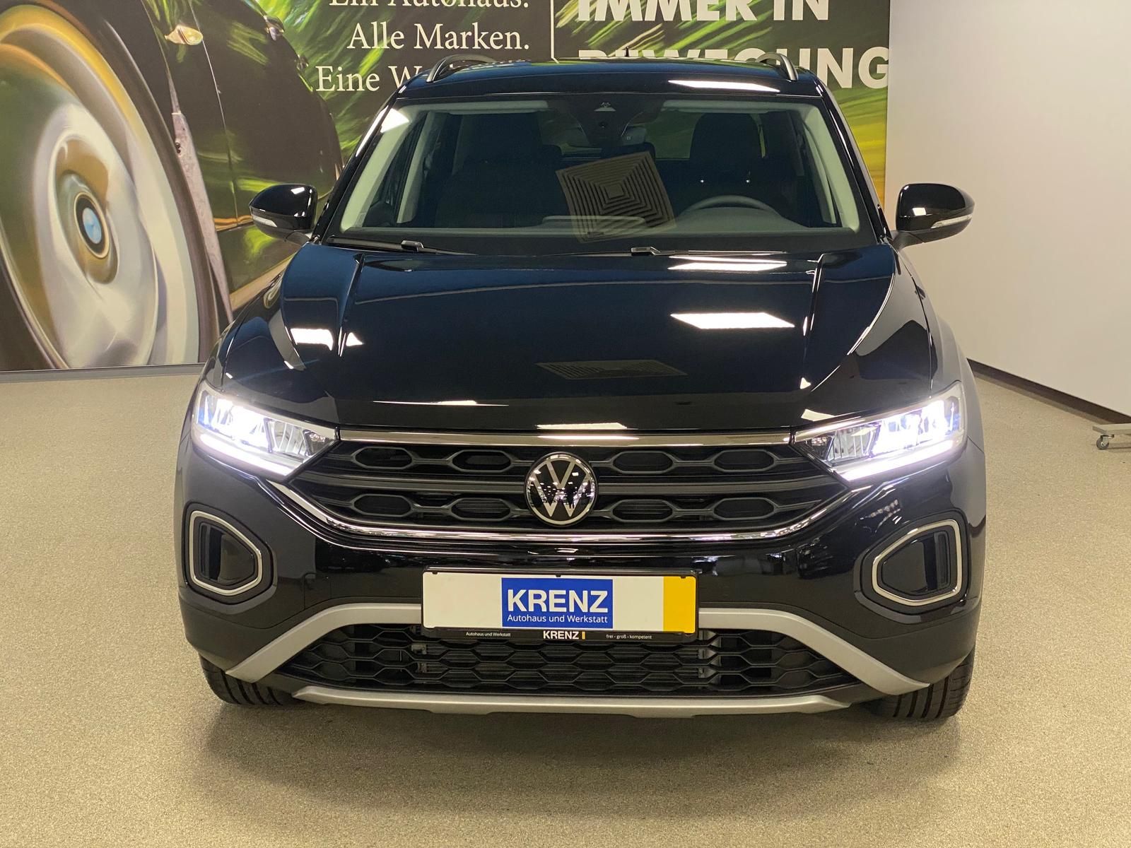 Fahrzeugabbildung Volkswagen T-Roc 1.5 TSI DSG LIFE+ACC+AHK+BHZ Lenkrad+RFK++