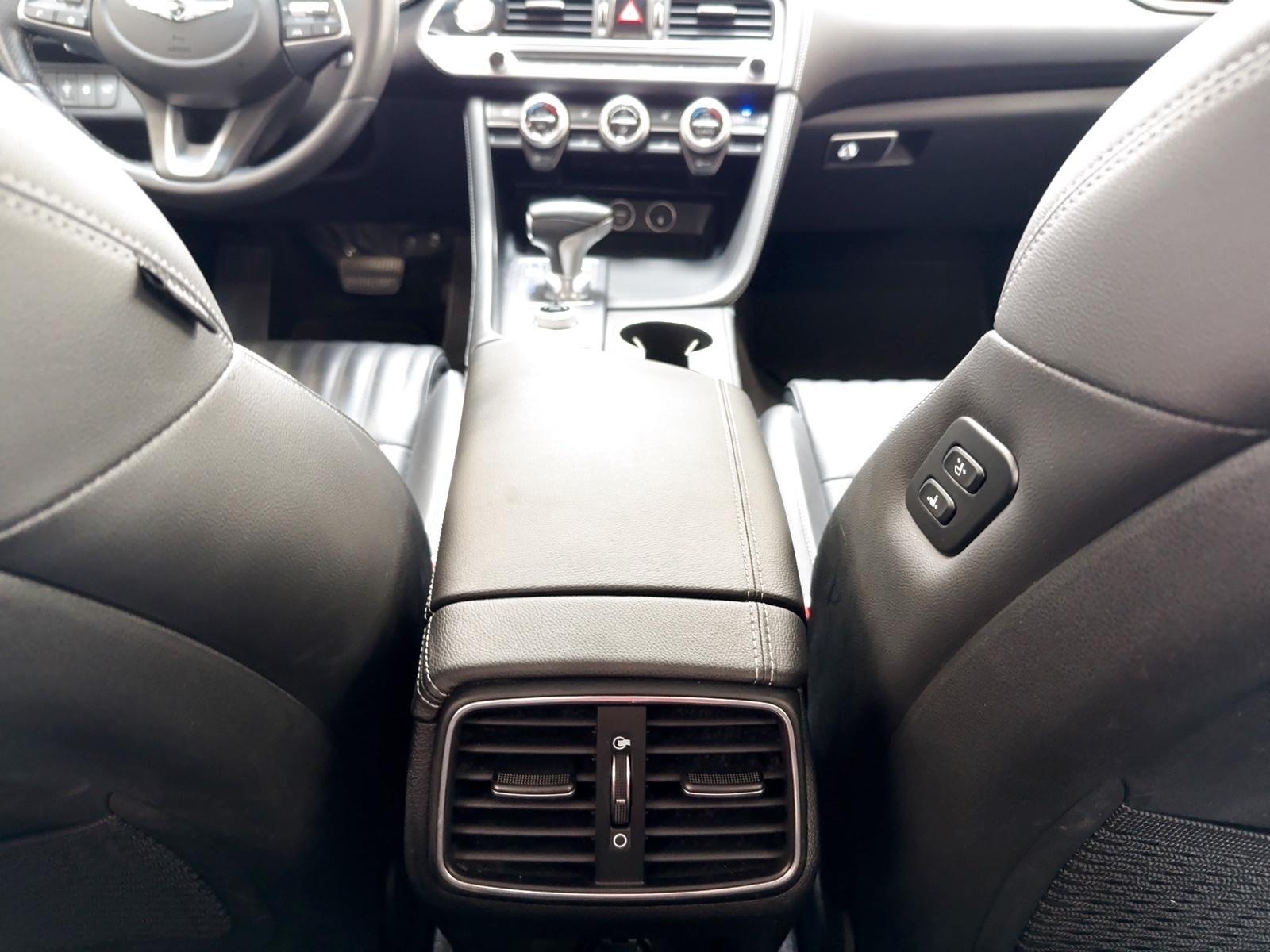 Genesis G70 2.0 T Plus Sport RWD LED|CarPlay|Kamera|ACC