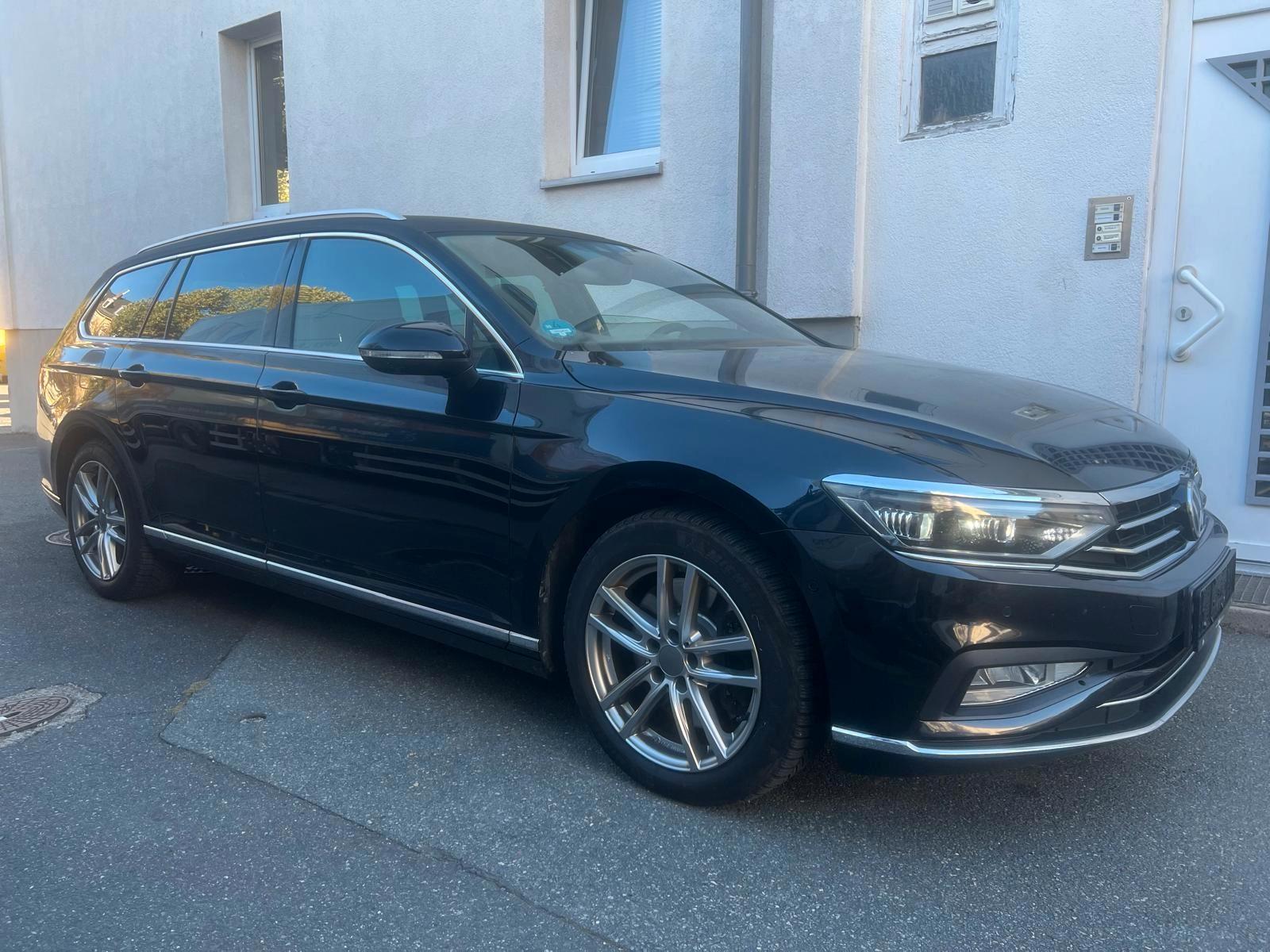 Volkswagen Passat 2,0 TDI Elegance 4Motion*ACC*NAVI