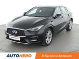 Infiniti Q30 1.6 Luxe Tech Aut*NAVI*TEMPO*PDC*SHZ*KLIMA* - Infiniti aus 2019