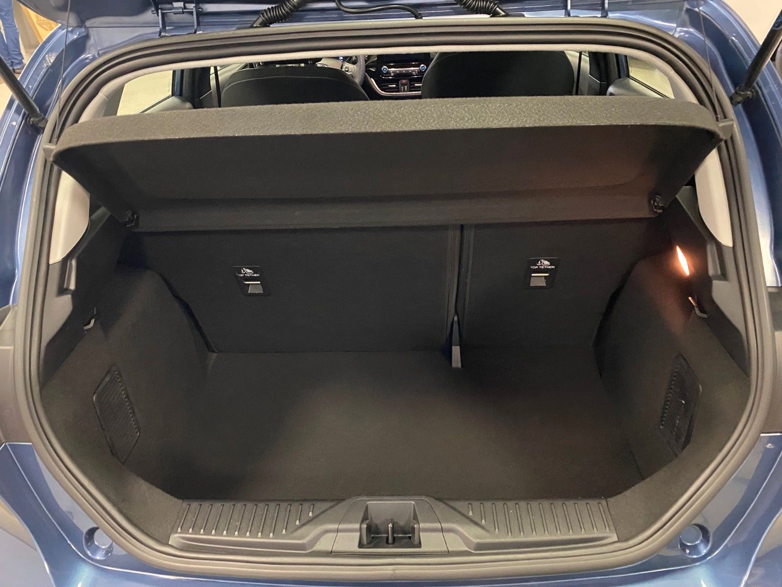 Fahrzeugabbildung Ford Fiesta 1.0 EcoBoost Titanium+LED+ALLWETTER+I-ACC