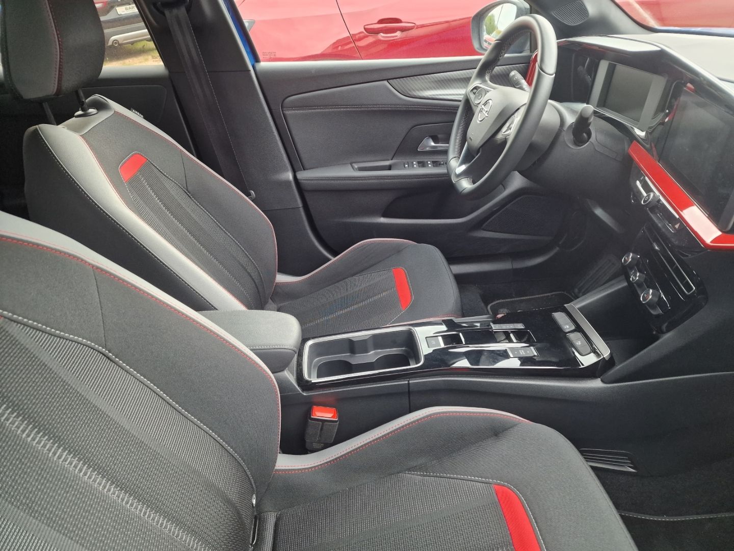 Fahrzeugabbildung Opel Mokka e GS Line Digitales Cockpit LED Apple CarP