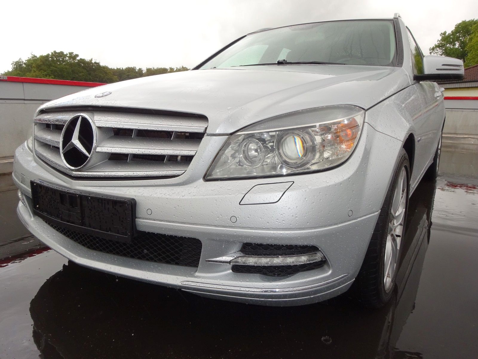 Mercedes-Benz C 180 T BlueEFFICIENCY°Avantgarde°Teilleder°
