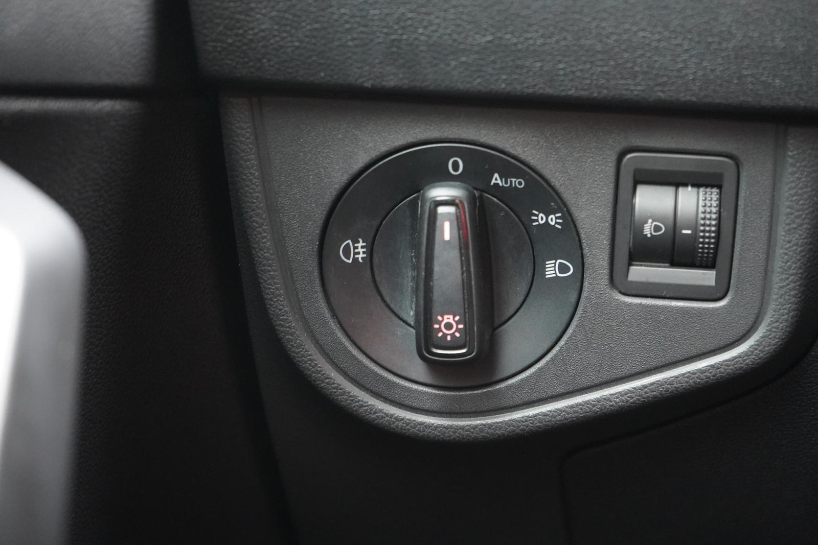 Volkswagen Polo 1.0 Trendline Klima Navi Tempomat PDC