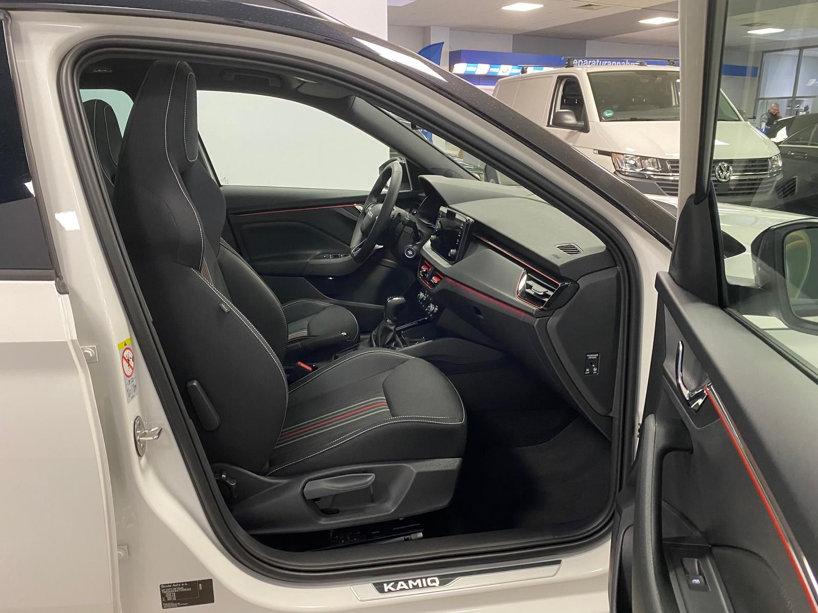 Fahrzeugabbildung SKODA Kamiq 1.5 TSI ACT DSG Monte Carlo+AHK+MATRIX++++