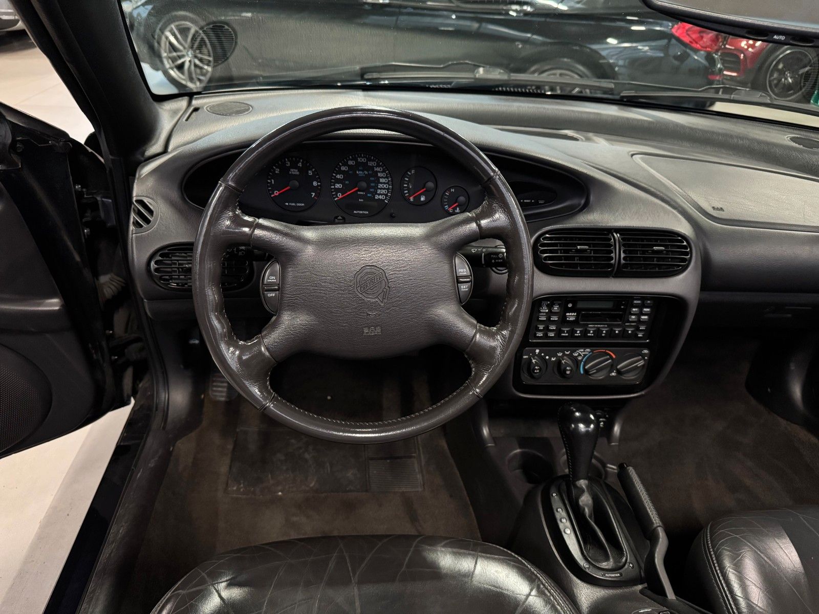 Fahrzeugabbildung Chrysler Stratus 2.5LX Cabrio Aut. VERKAUF NUR AN GEWERBE